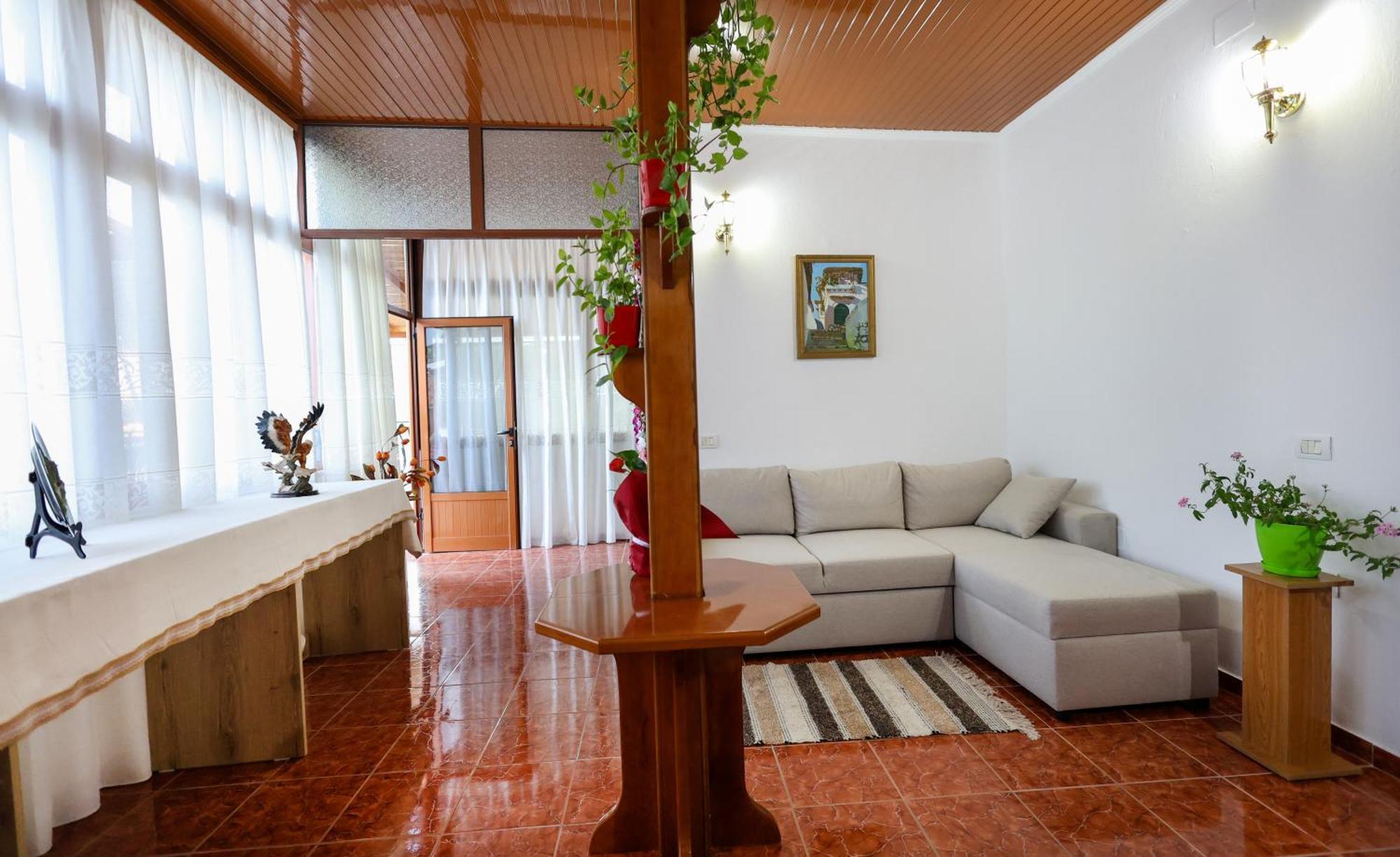 Vila Spahiu Berat Extérieur photo